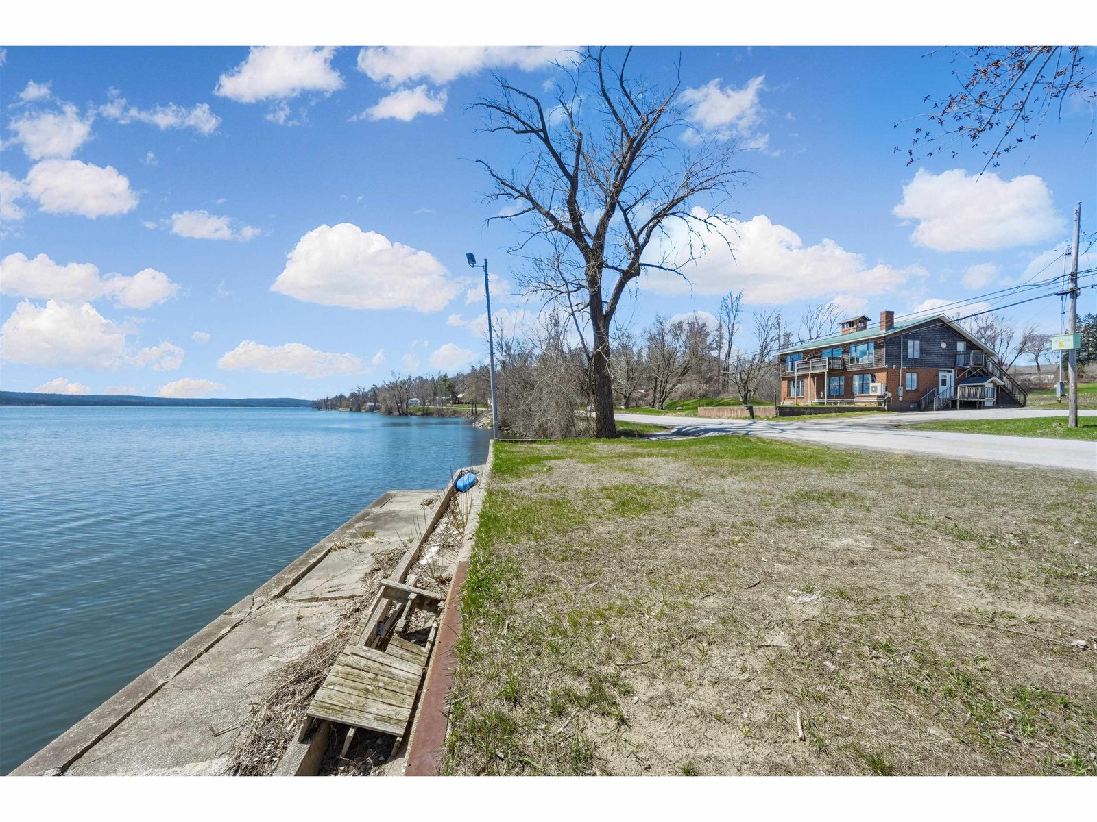 256 Hathaway Point Road