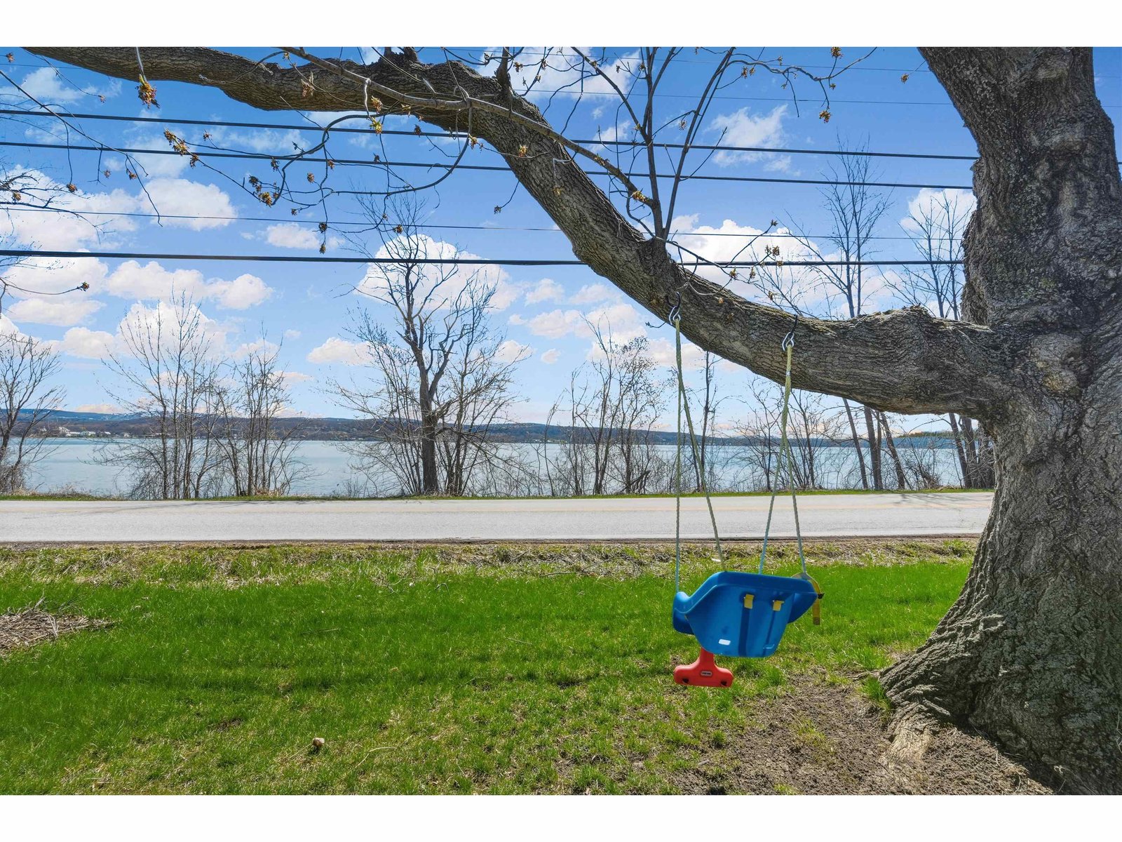 256 Hathaway Point Road