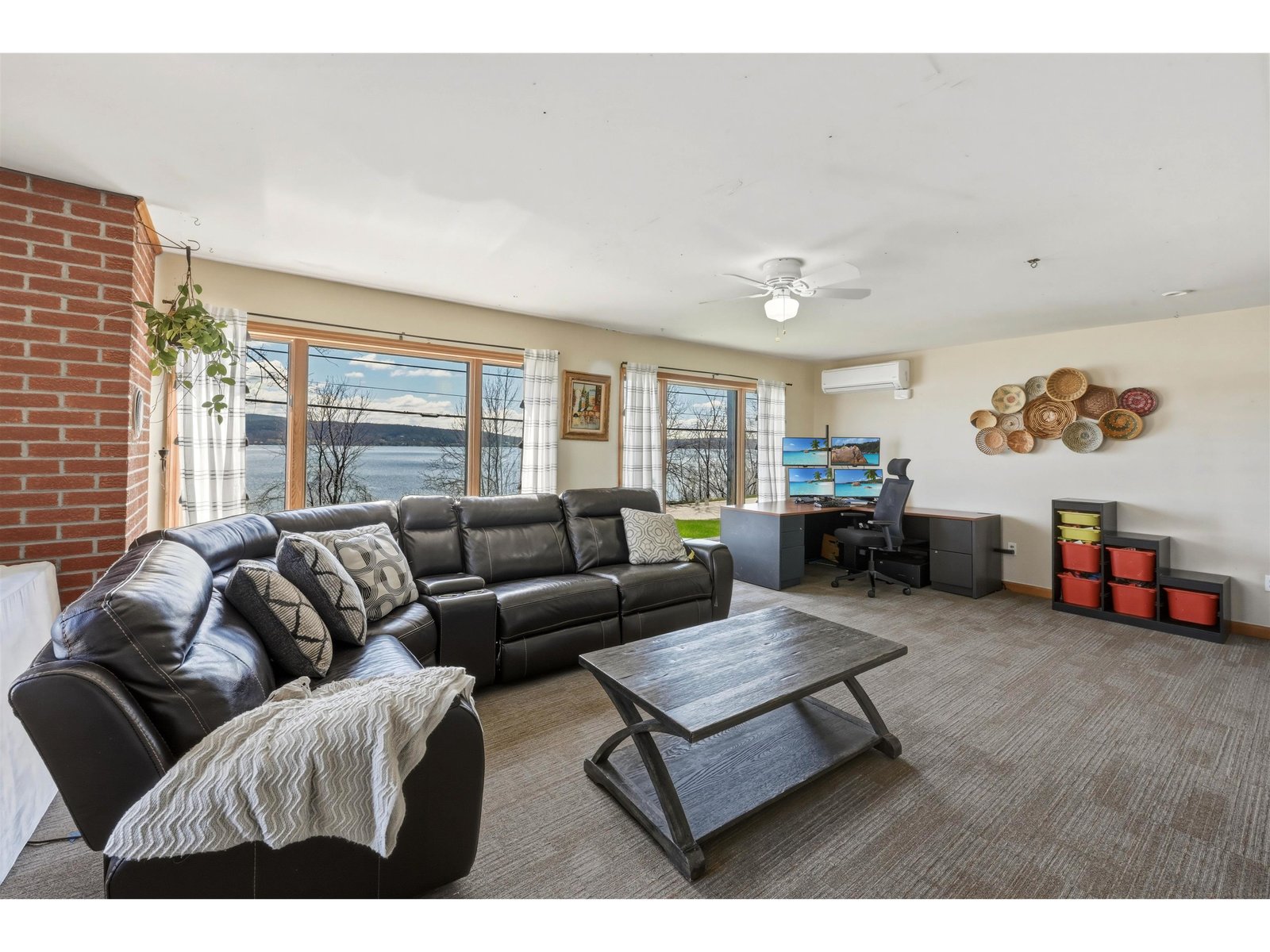 256 Hathaway Point Road