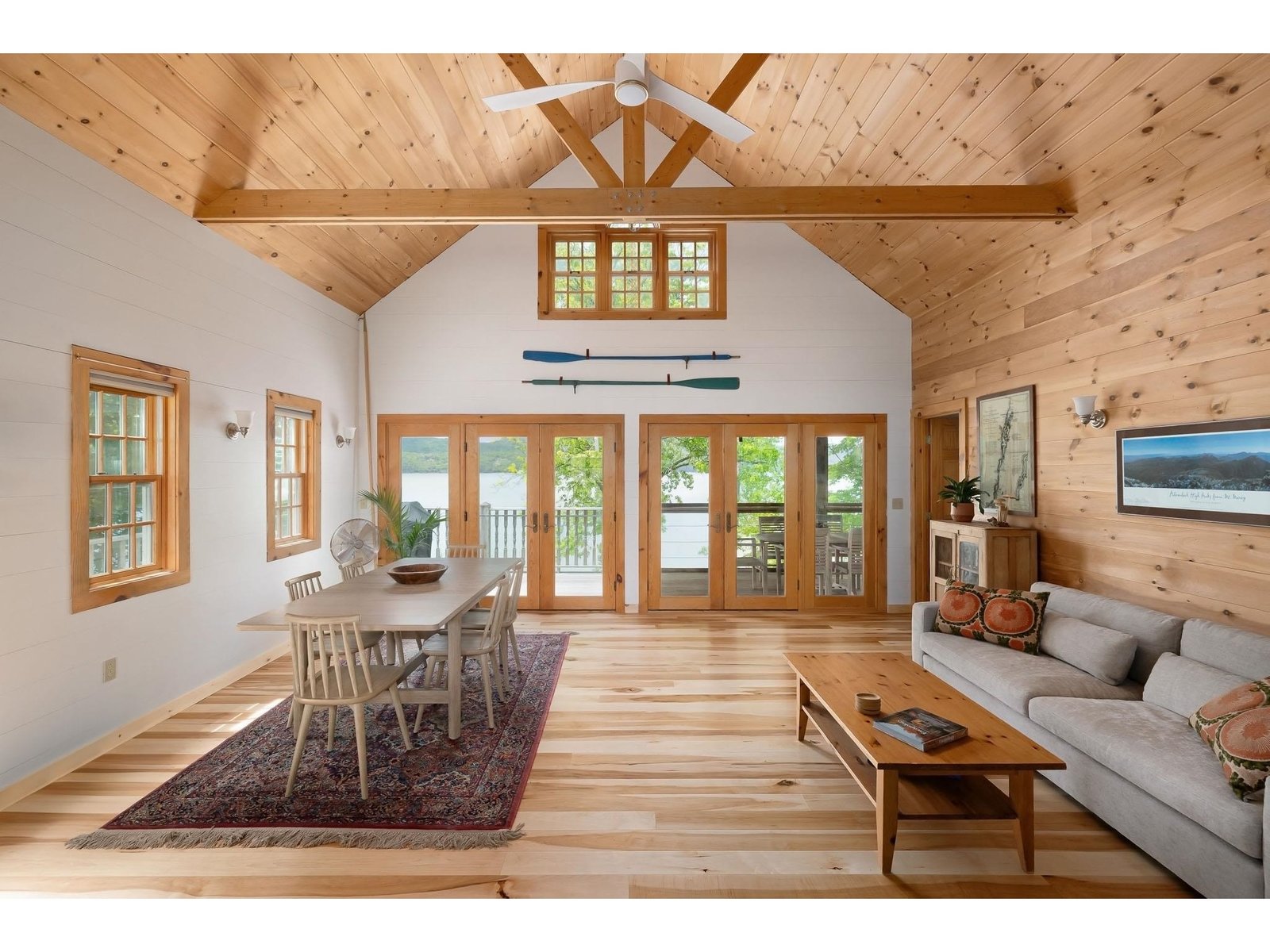 256 Lakeside Lane