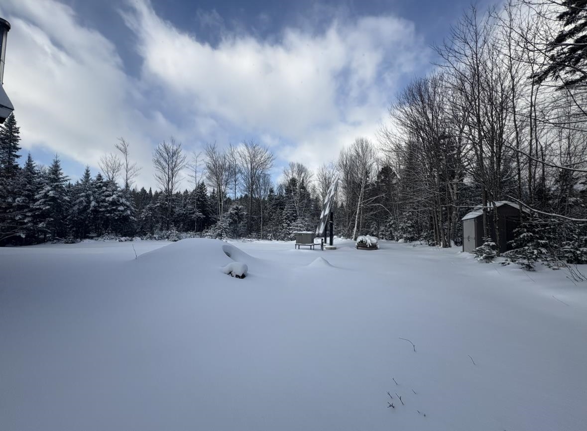 2569 10 Mile Square Road