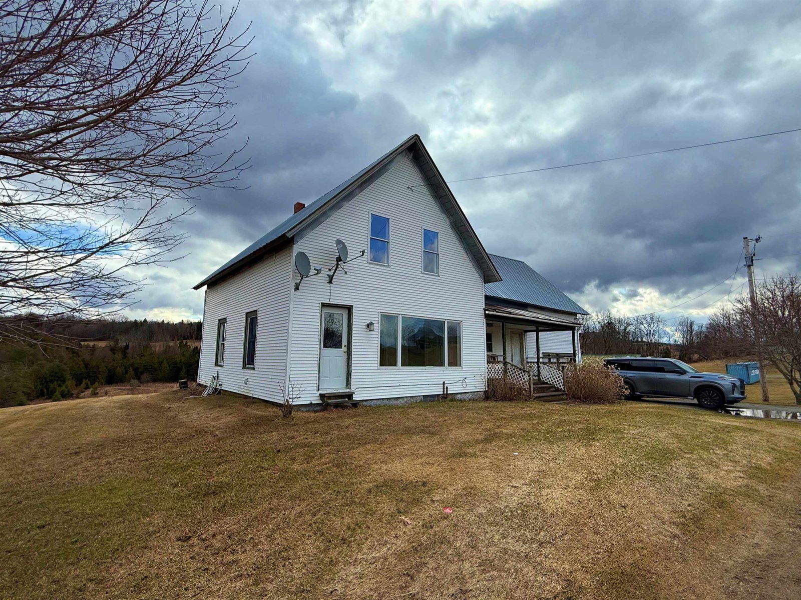 2570 Maple Hill Road, Barton