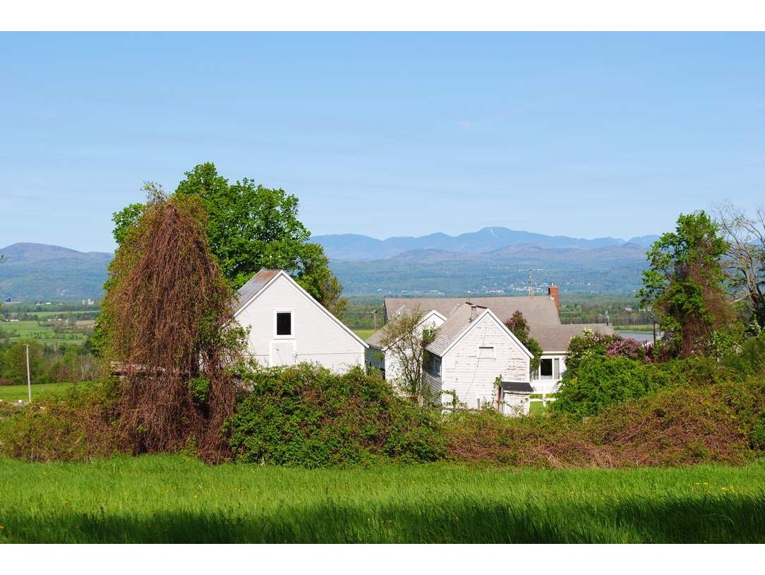 2574 East Street Bridport, Vermont Sold in 2020