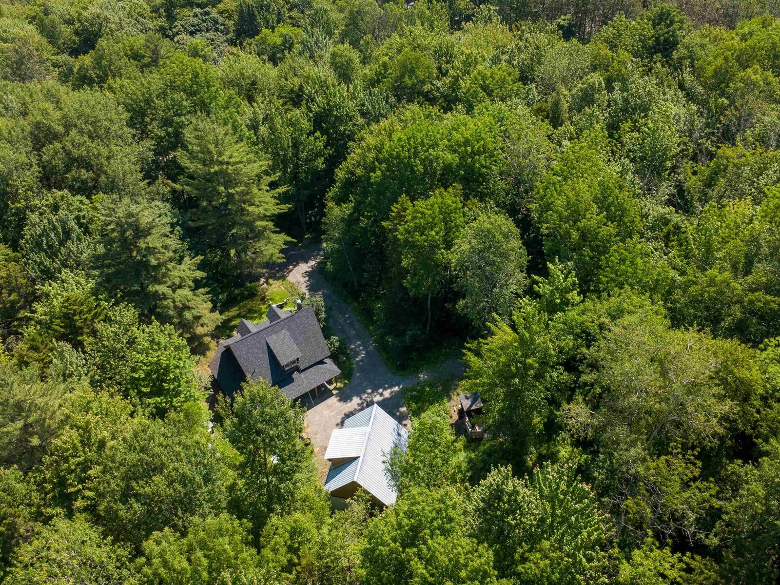 2575 Elmore Pond Road