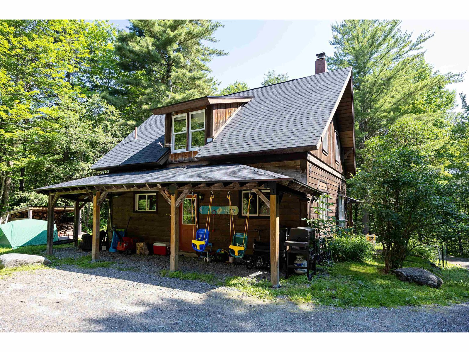 2575 Elmore Pond Road
