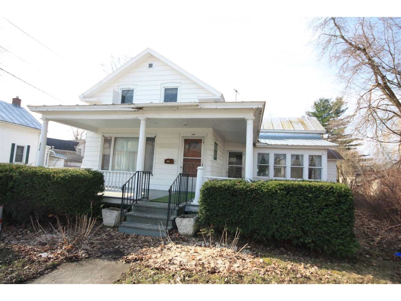 258 Lake Street