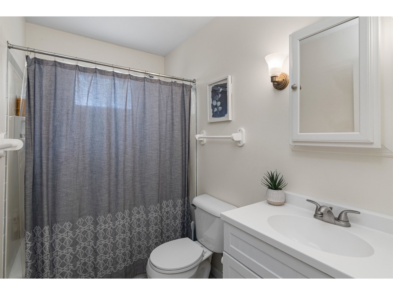259 Holy Cross Road, Unit 302