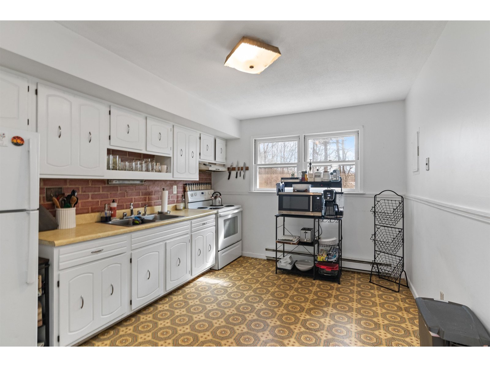 259 Holy Cross Road, Unit 302