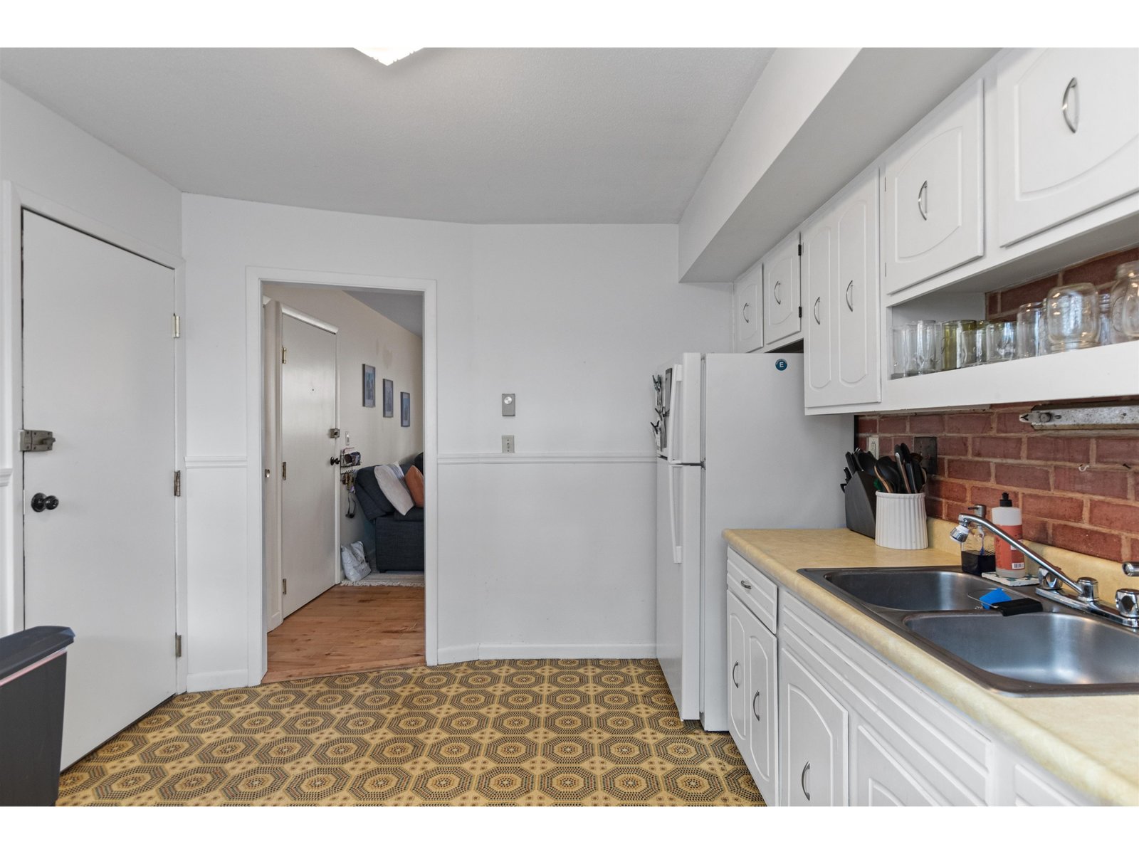 259 Holy Cross Road, Unit 302