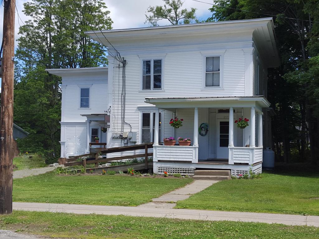 259 Upper Main
