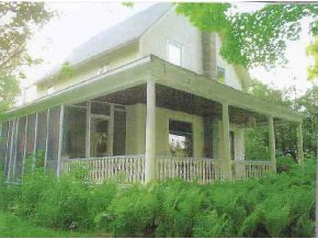 2590 Main Street