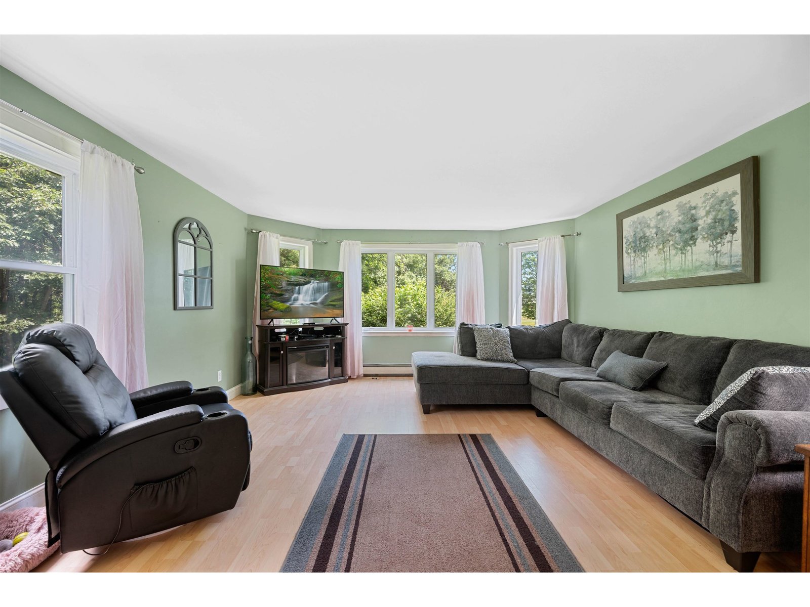 26 Conti Circle
