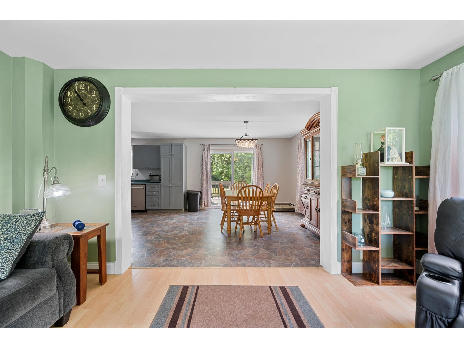 26 Conti Circle