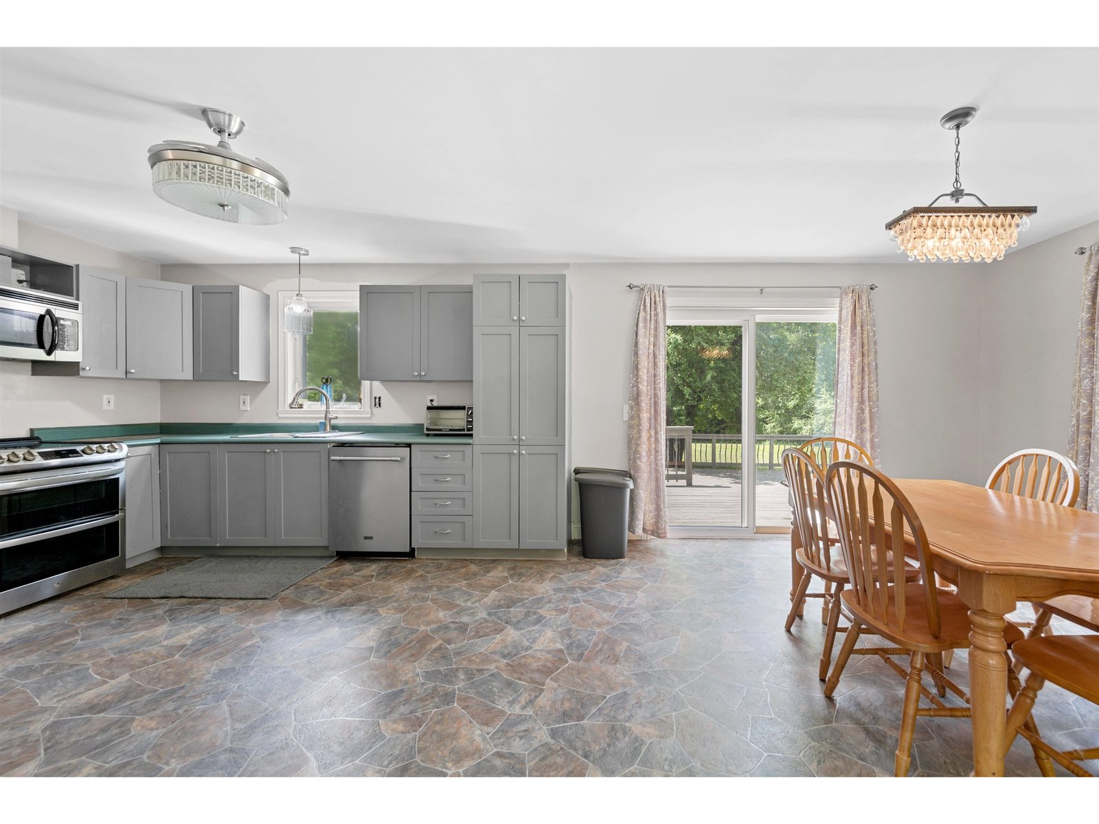 26 Conti Circle
