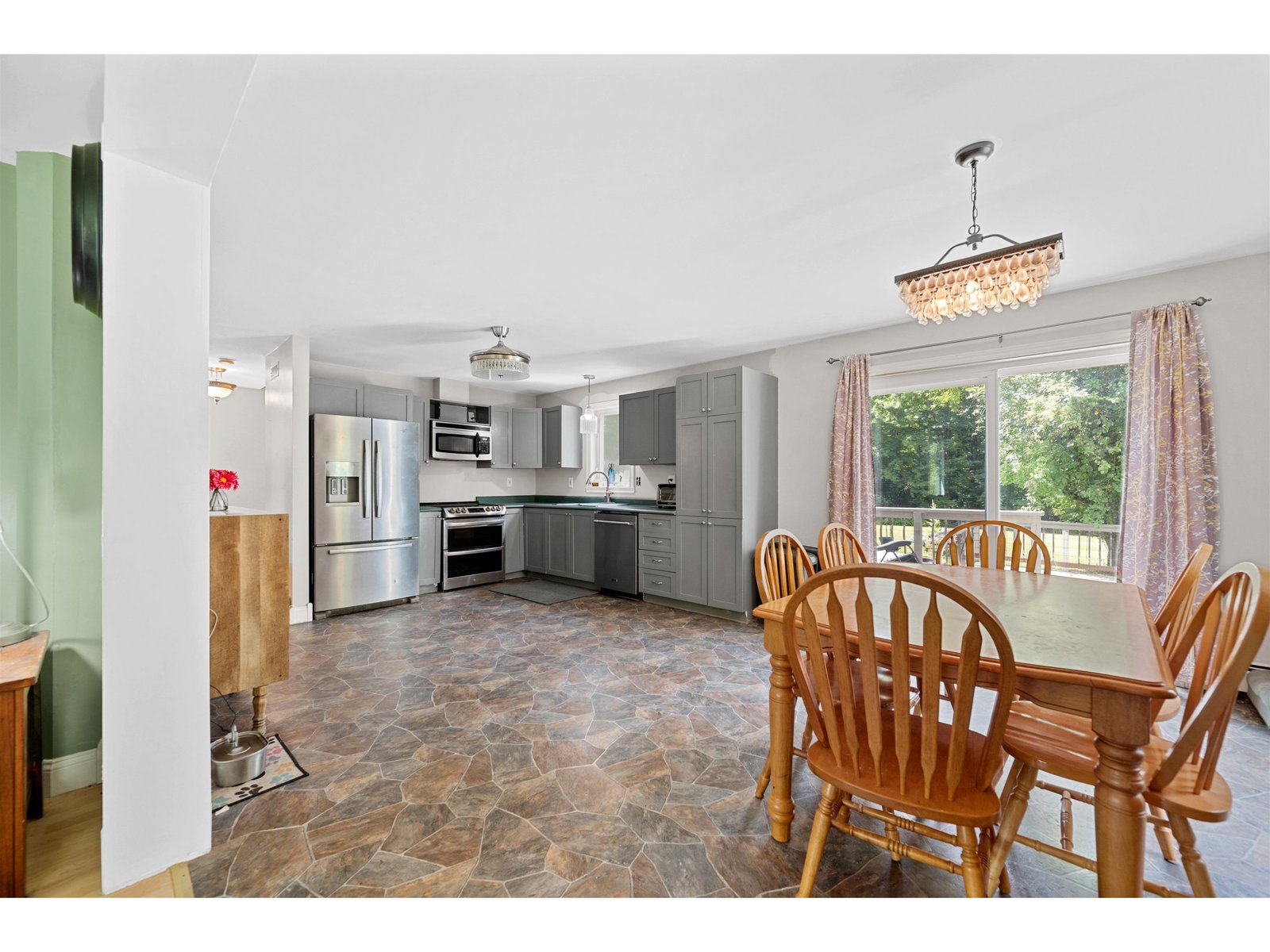 26 Conti Circle