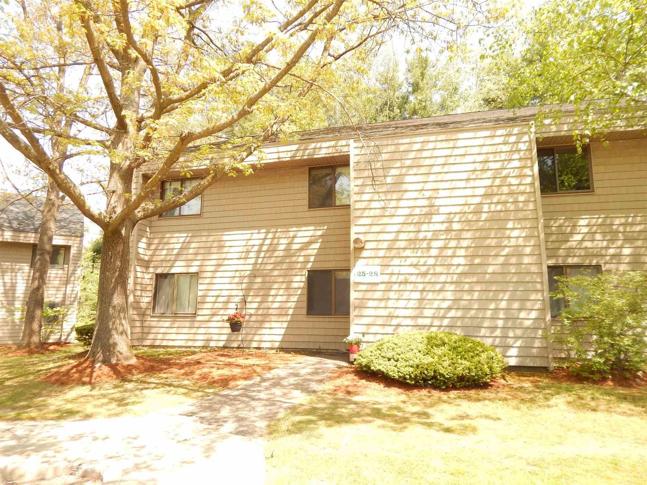 26 Hawthorne Circle, South Burlington