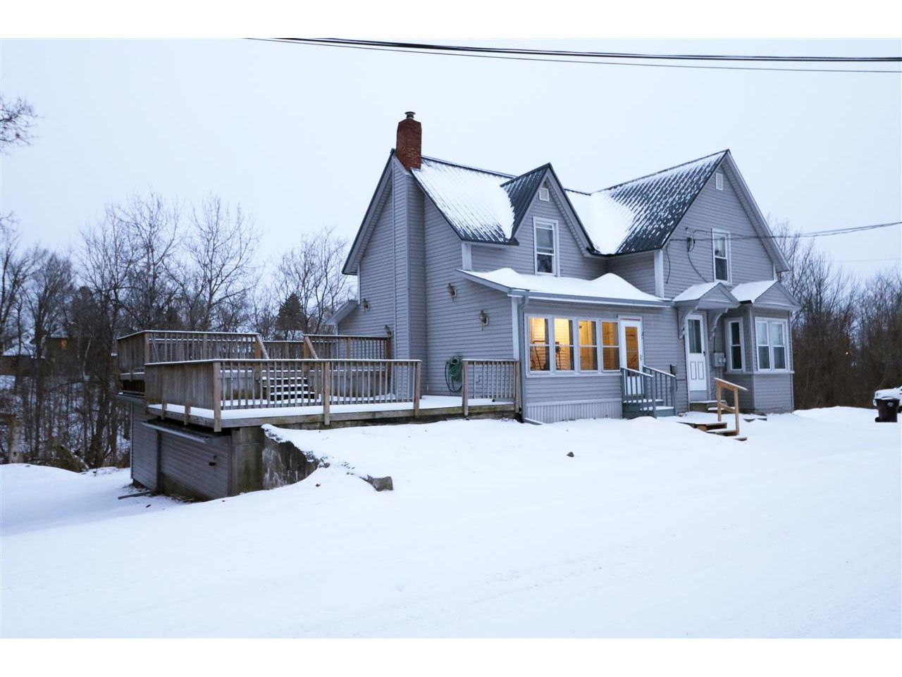 26 Maple Street