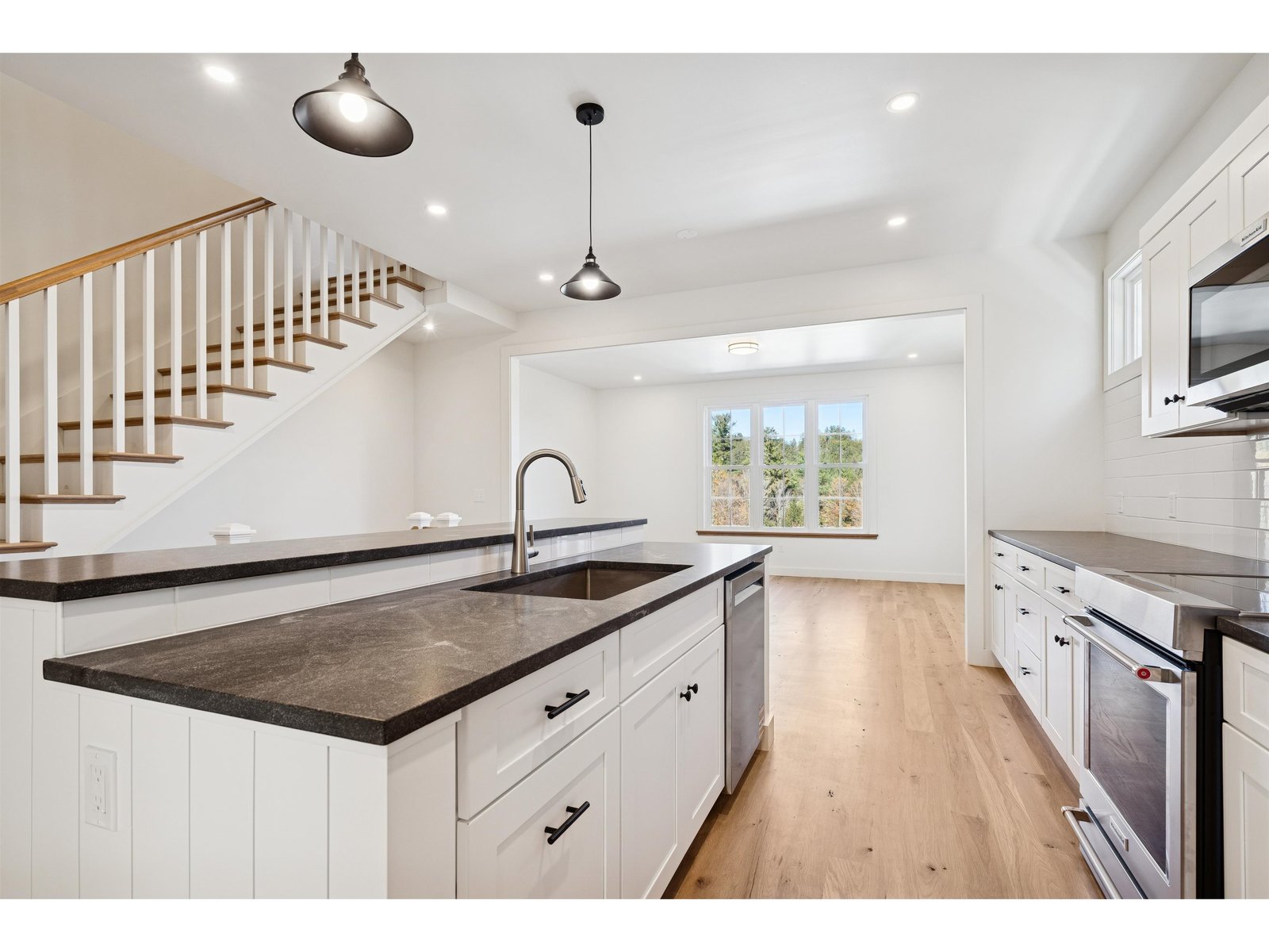 26 Mt Peg Road, Unit B