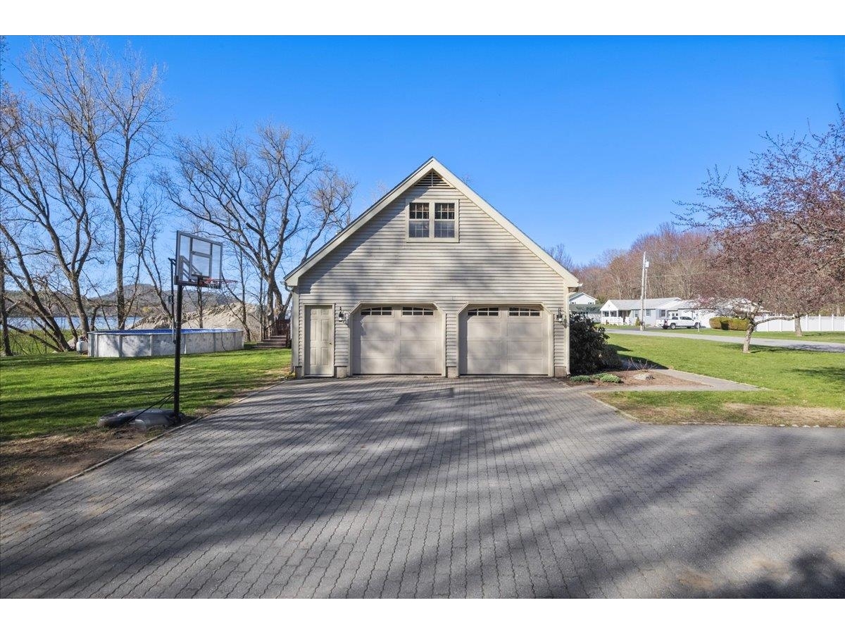 26 Rugg Avenue