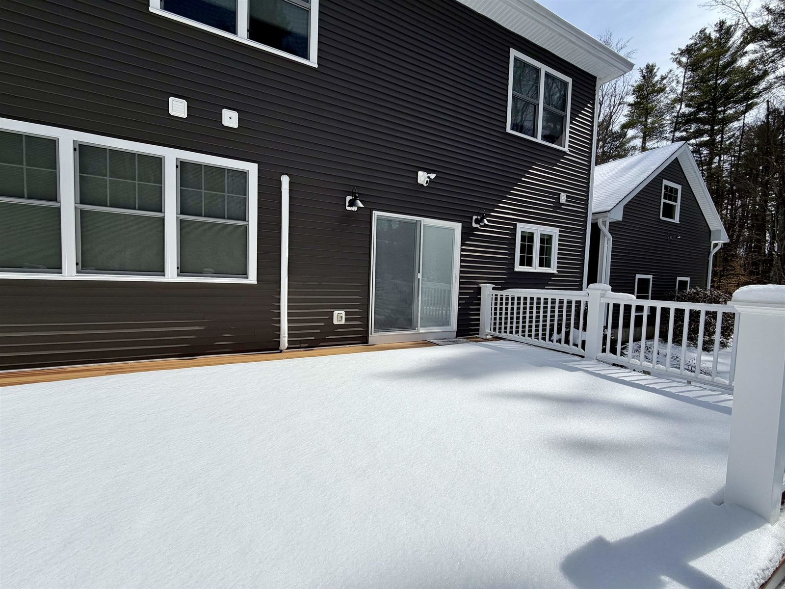 26 Shore Road