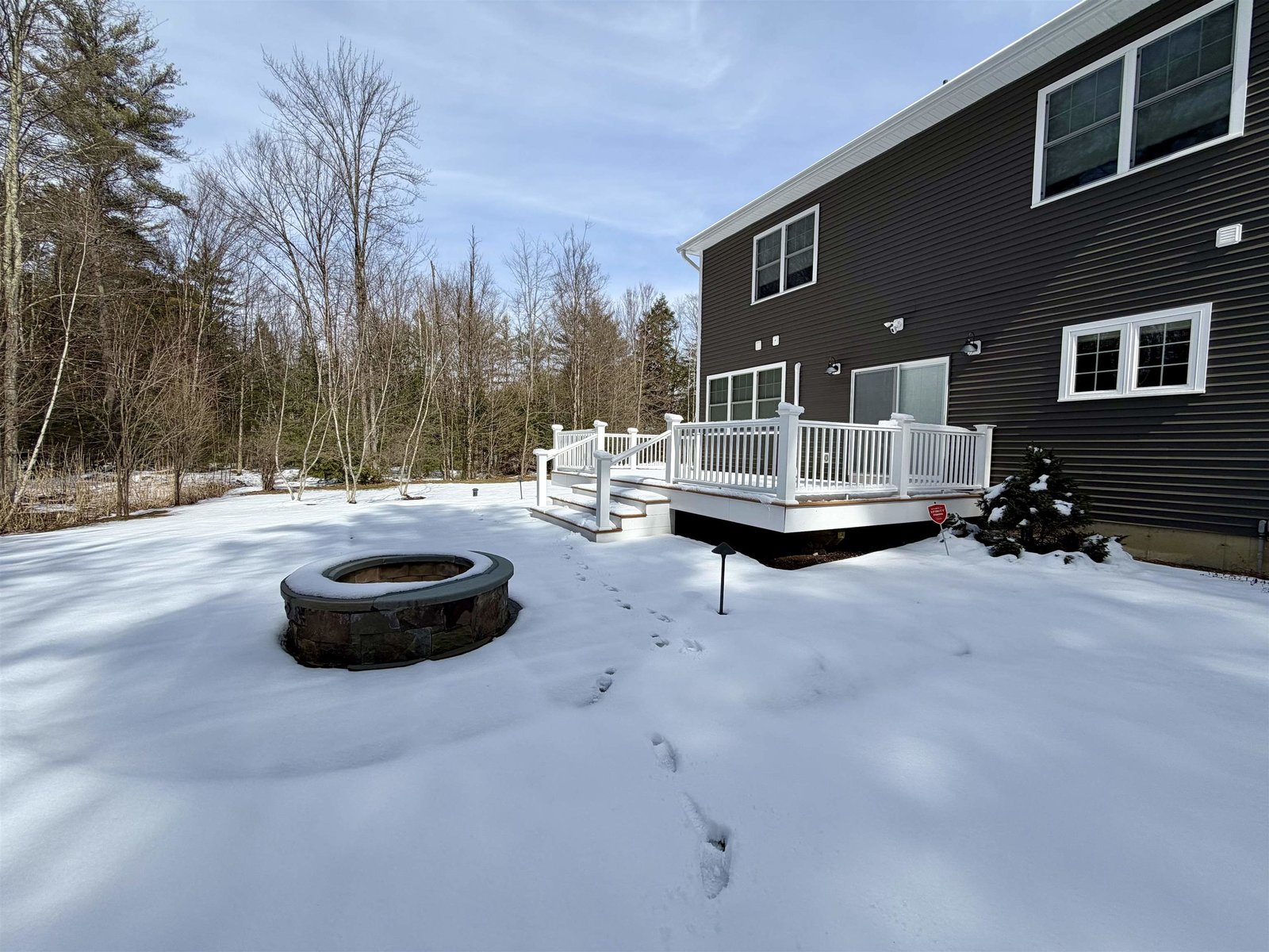 26 Shore Road