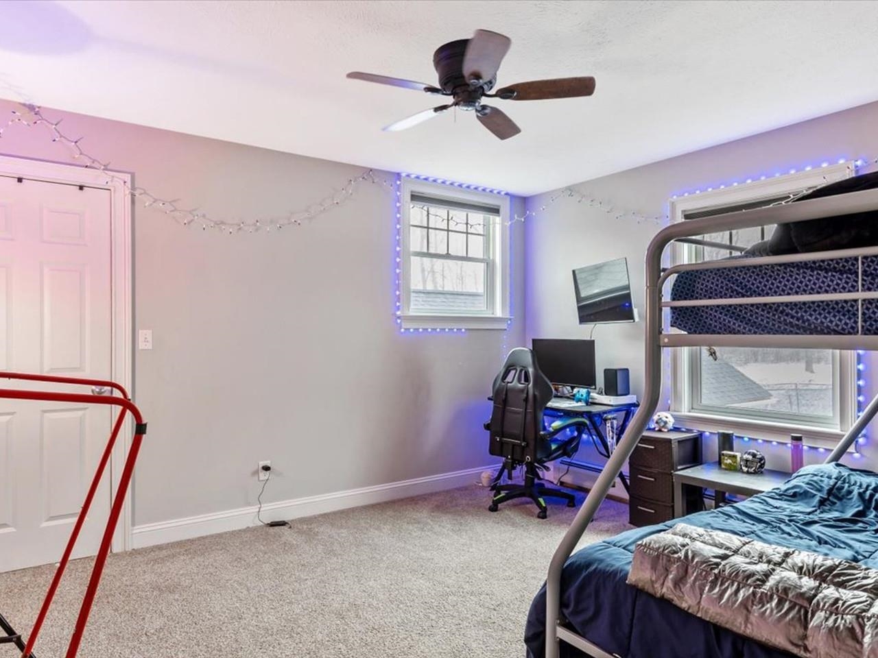 26 Summit Place