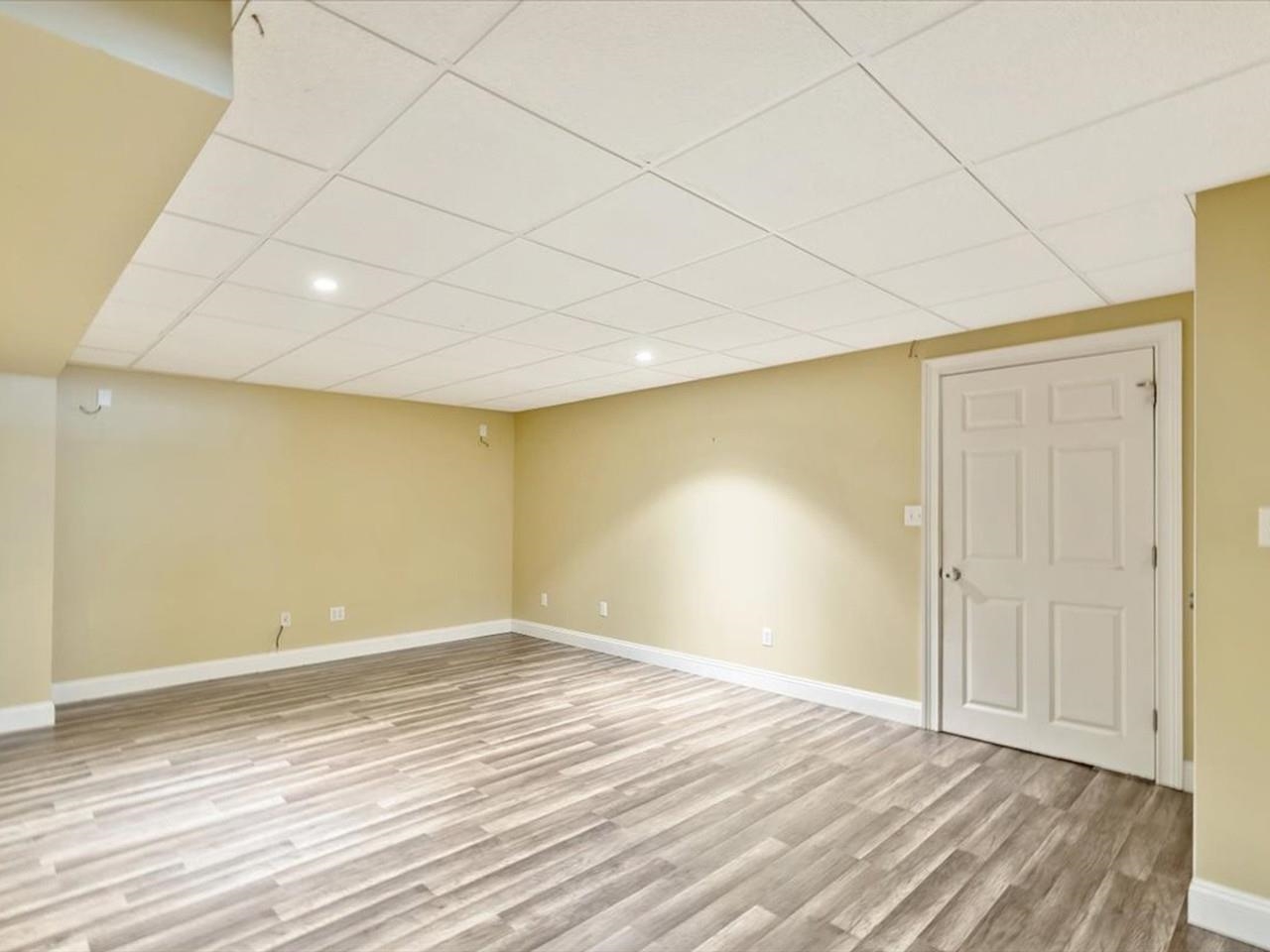 26 Summit Place
