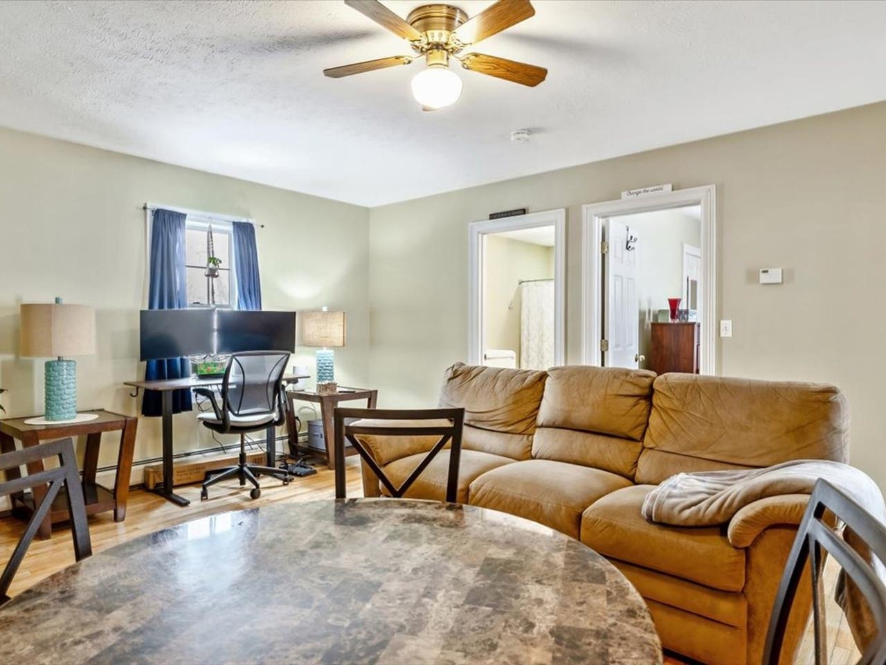 26 Summit Place