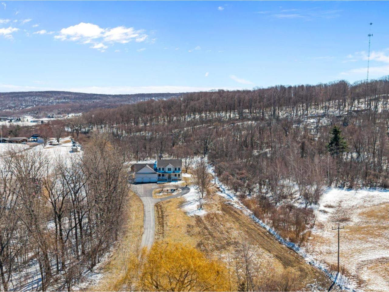 26 Summit Place