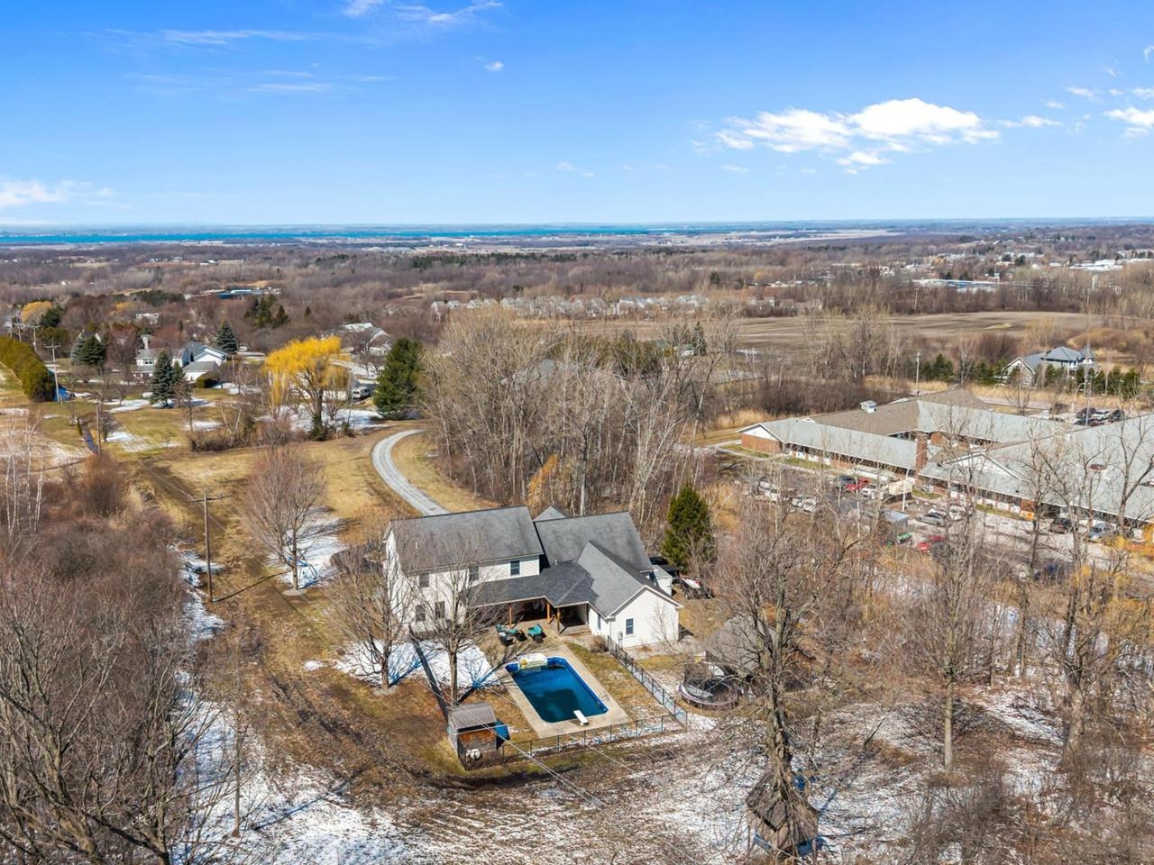26 Summit Place