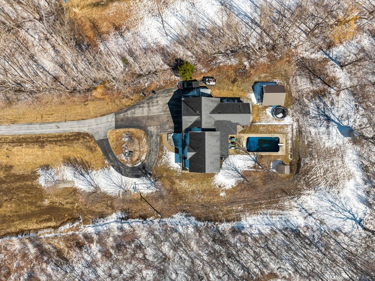 26 Summit Place