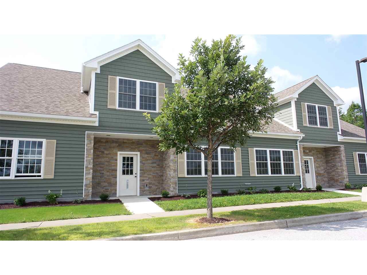 26 Village Drive, Unit 102