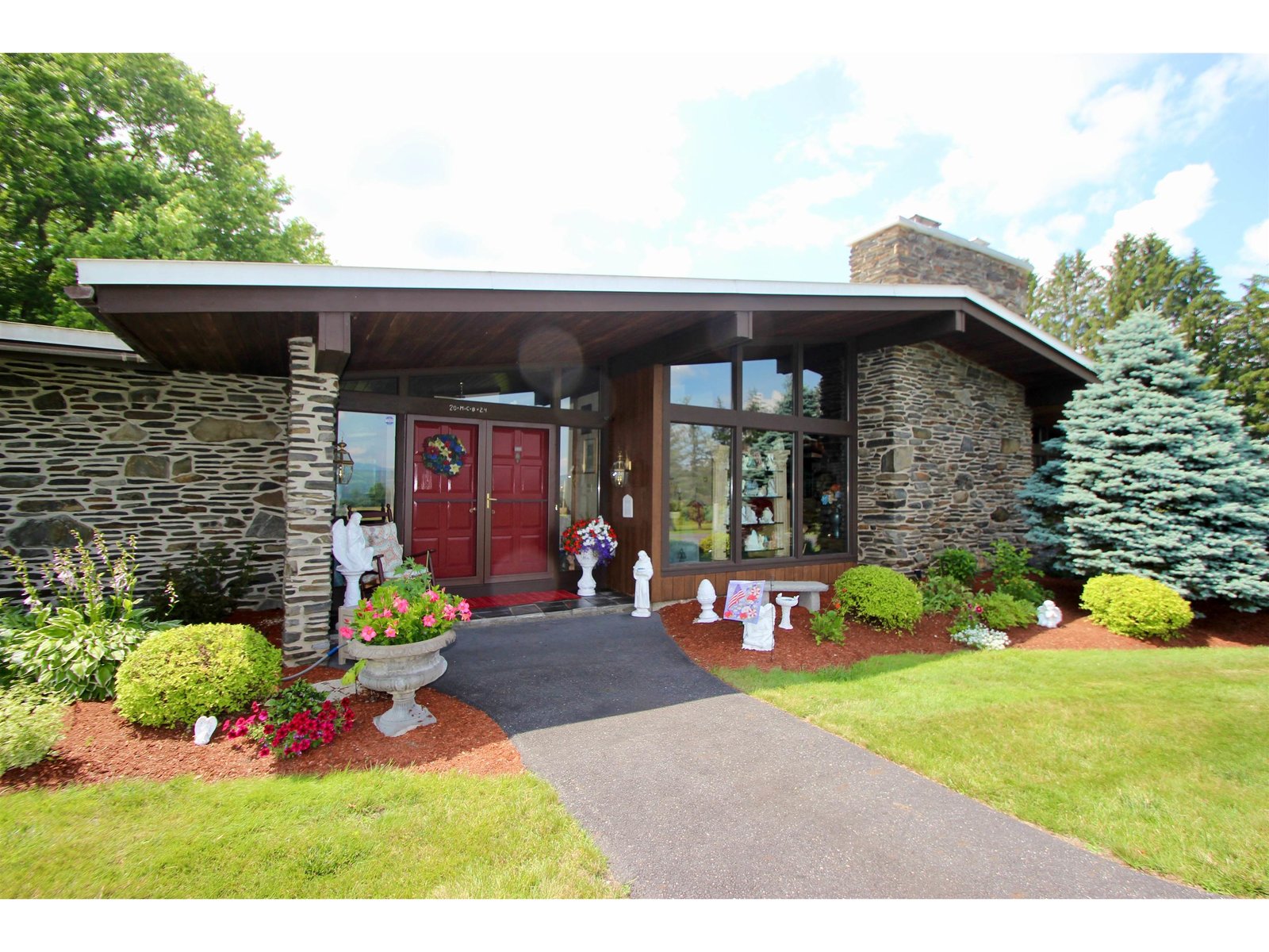 260 Morrison Road