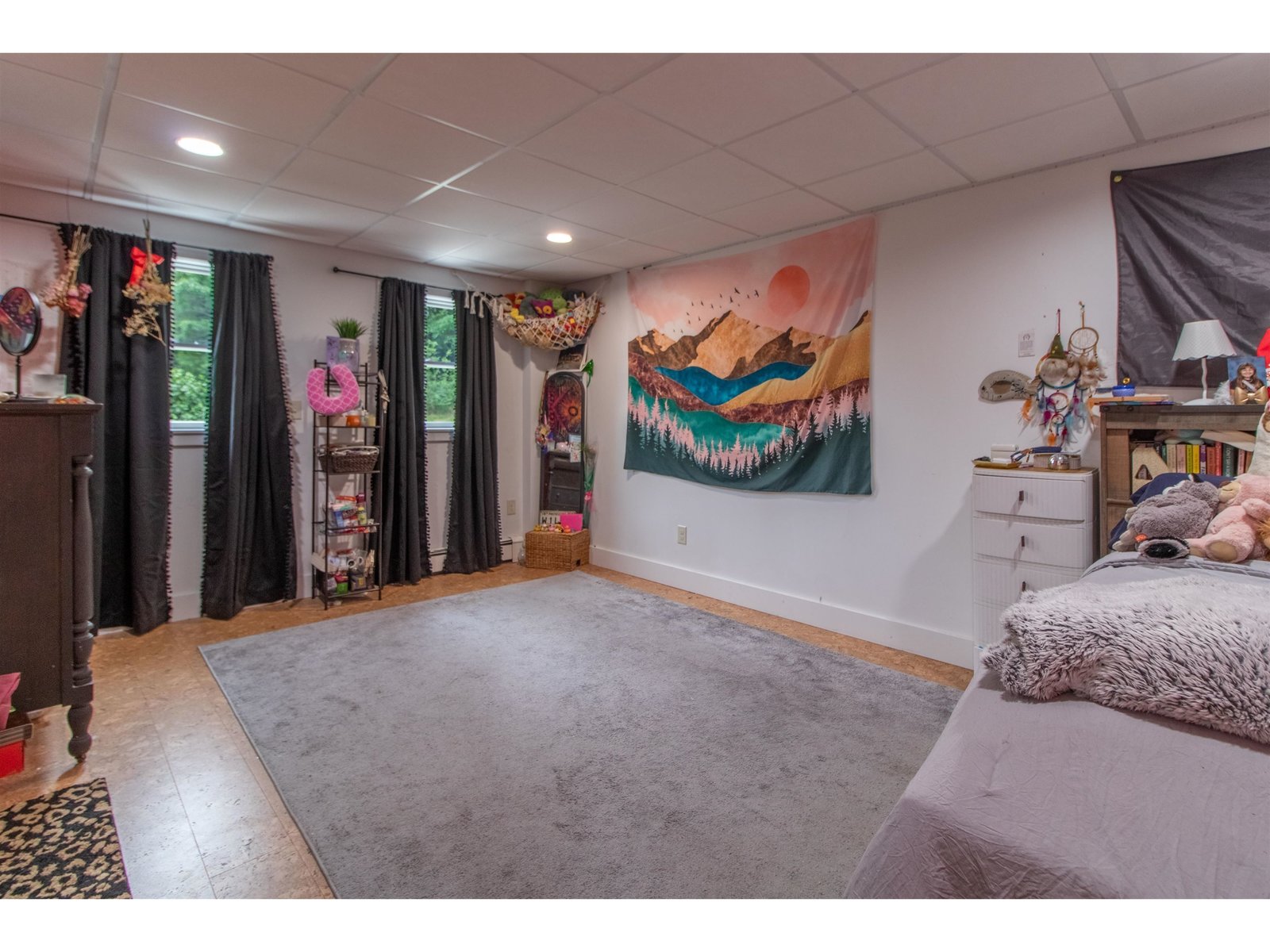 Downstairs Bedroom 1