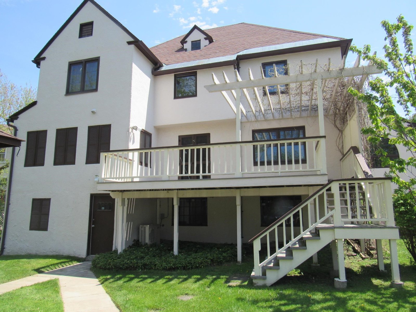 261 South Prospect Street