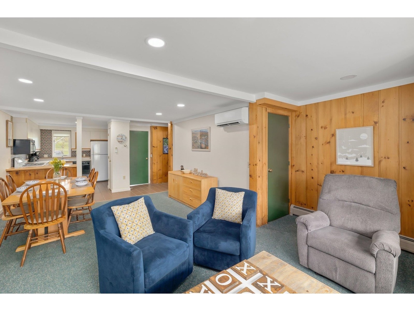 261 Village Green Drive, Unit 10C