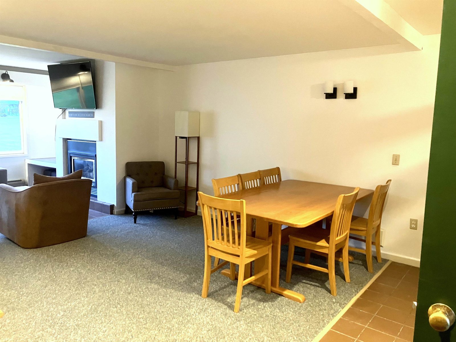 261 Village Green Drive, Unit 10E