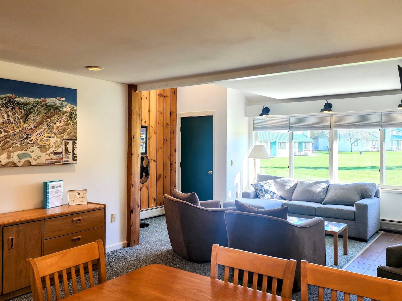 261 Village Green Drive, Unit 10E