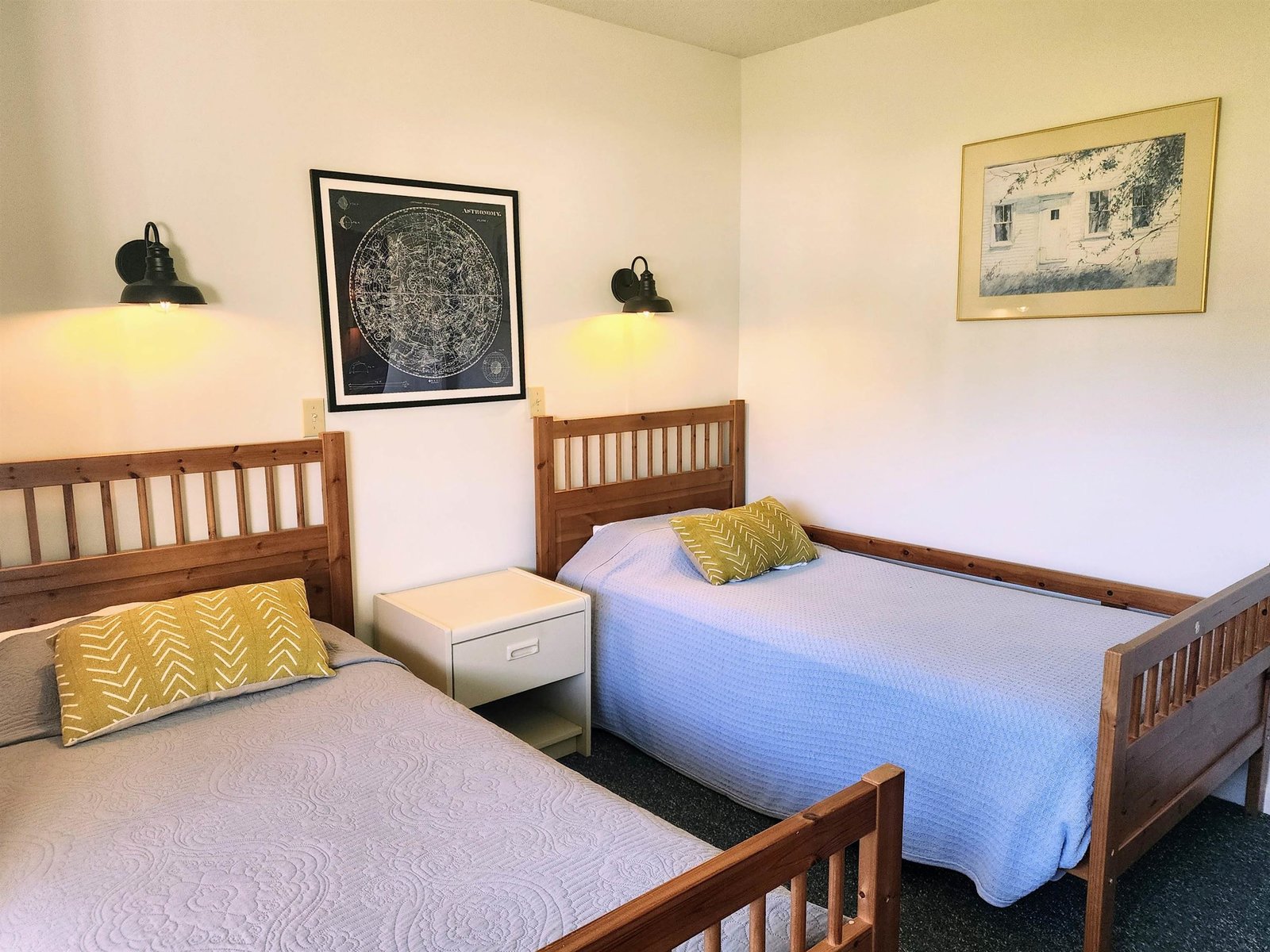 261 Village Green Drive, Unit 10E
