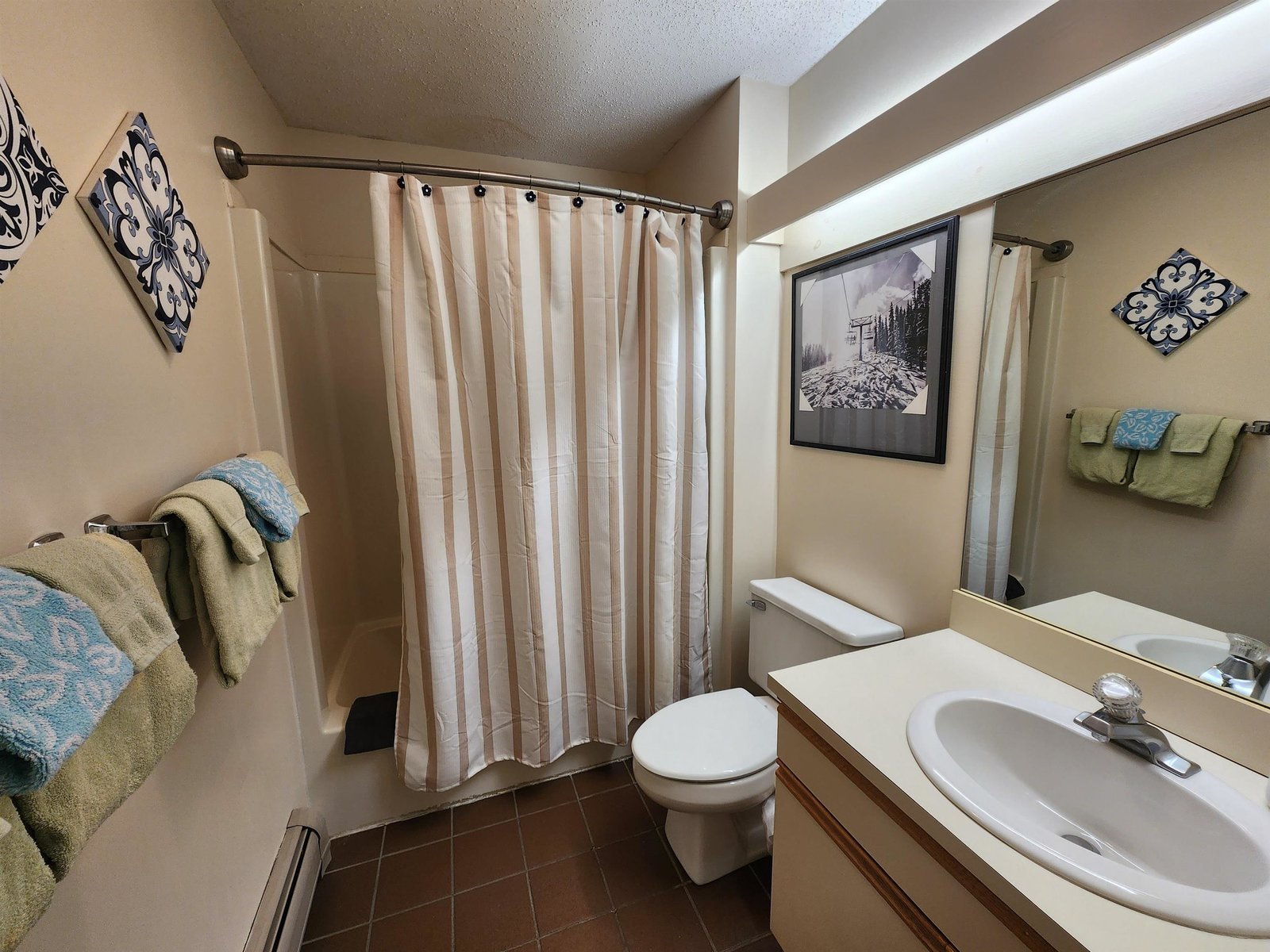 261 Village Green Drive, Unit 10E