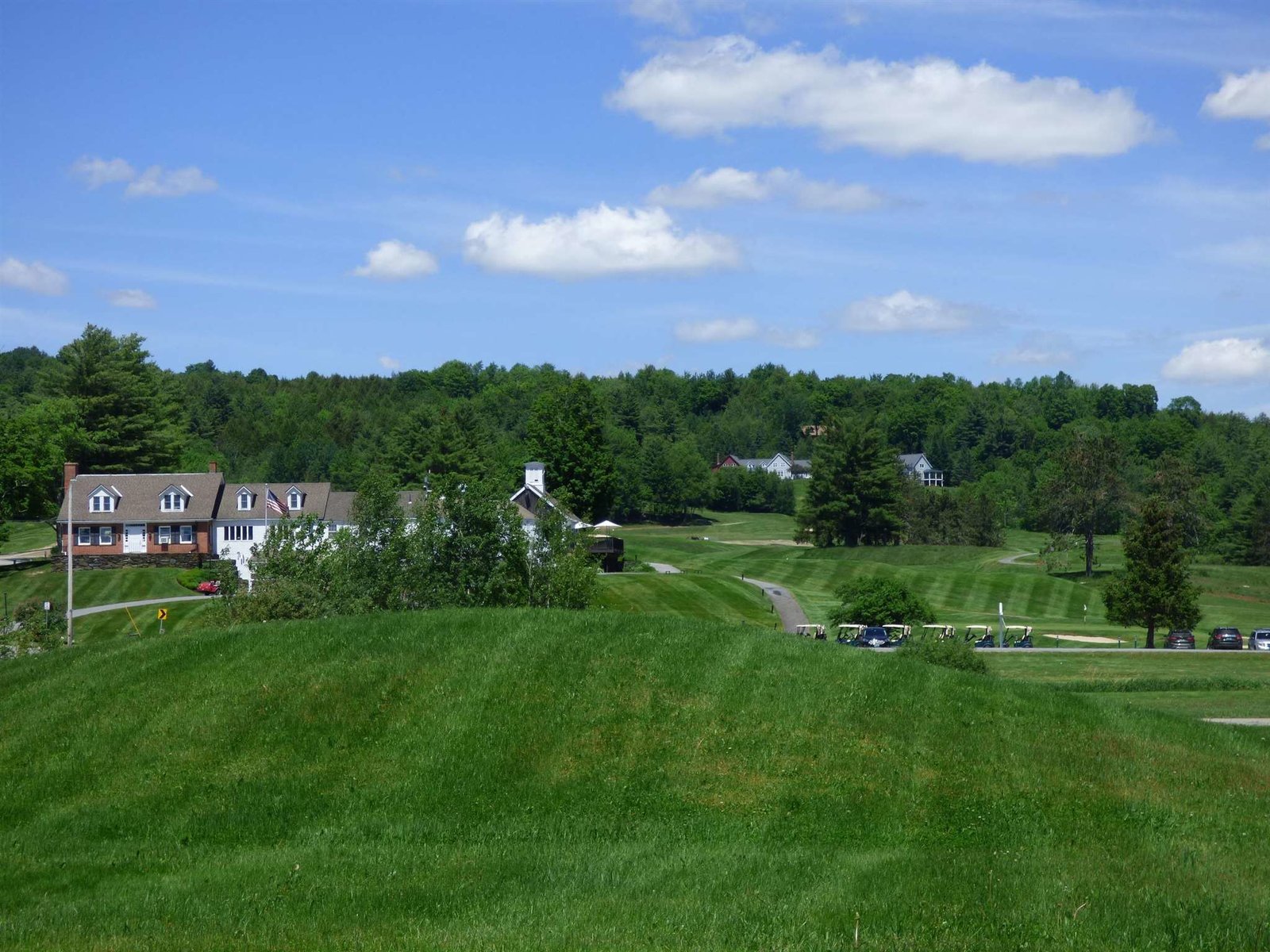 261 Village Green Drive, Unit 10E