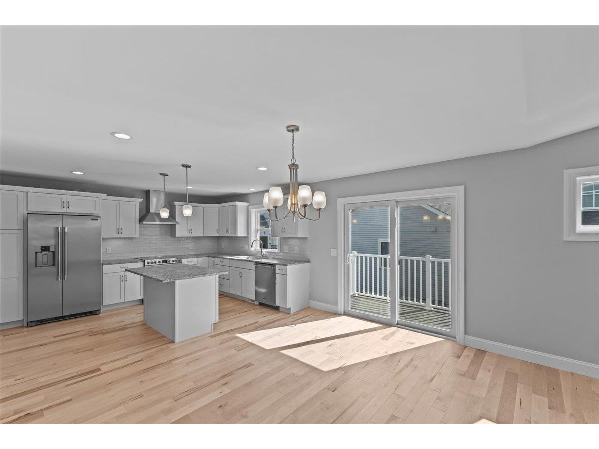 262-1 Midland Avenue