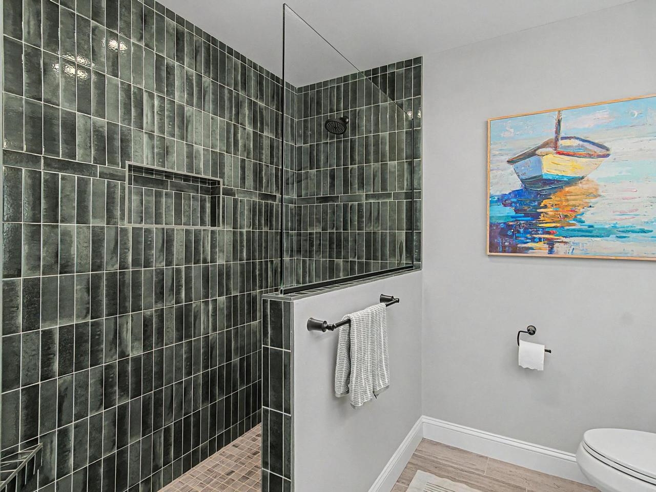 262 Midland Avenue, Unit 3