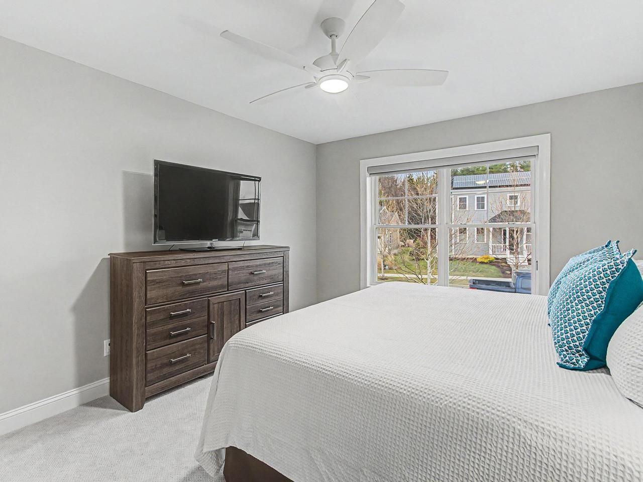 262 Midland Avenue, Unit 3