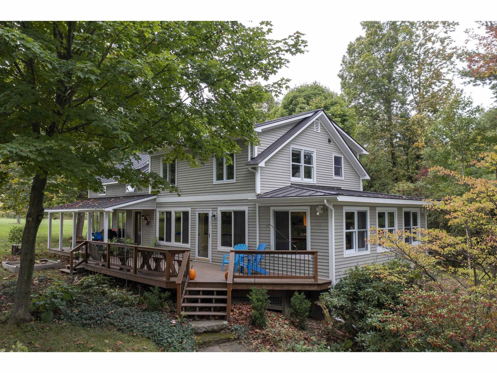 262 River Road