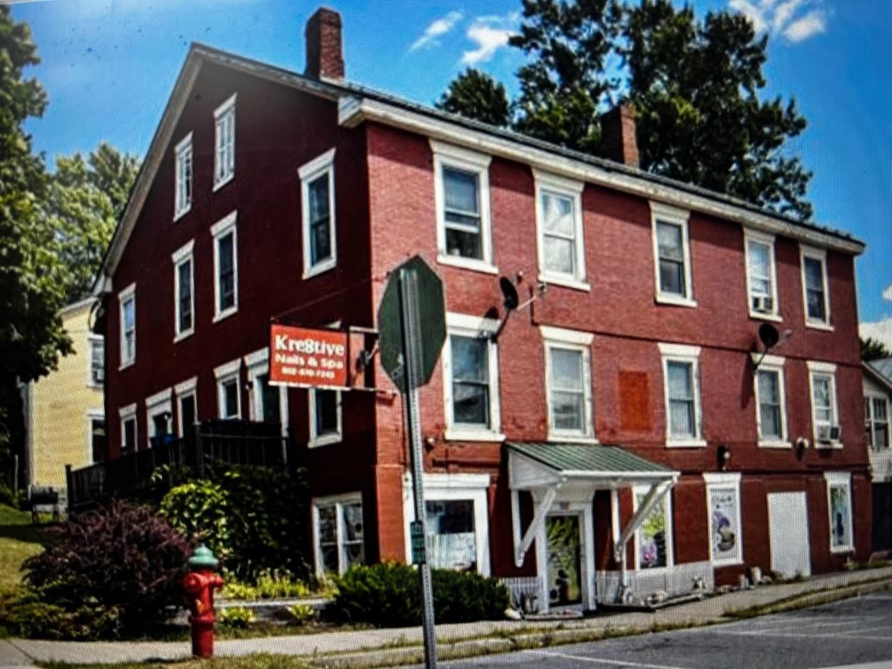 263 Main Street