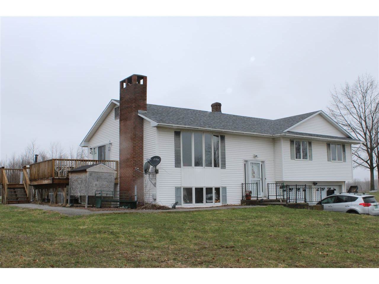 2645 Lake View Drive