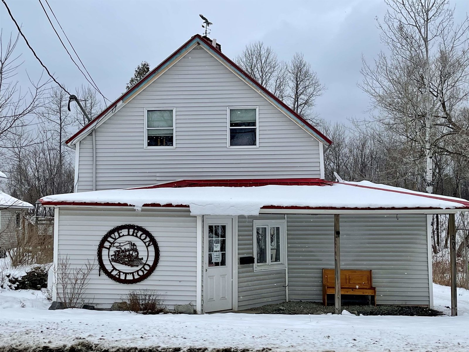 265 East Main Street