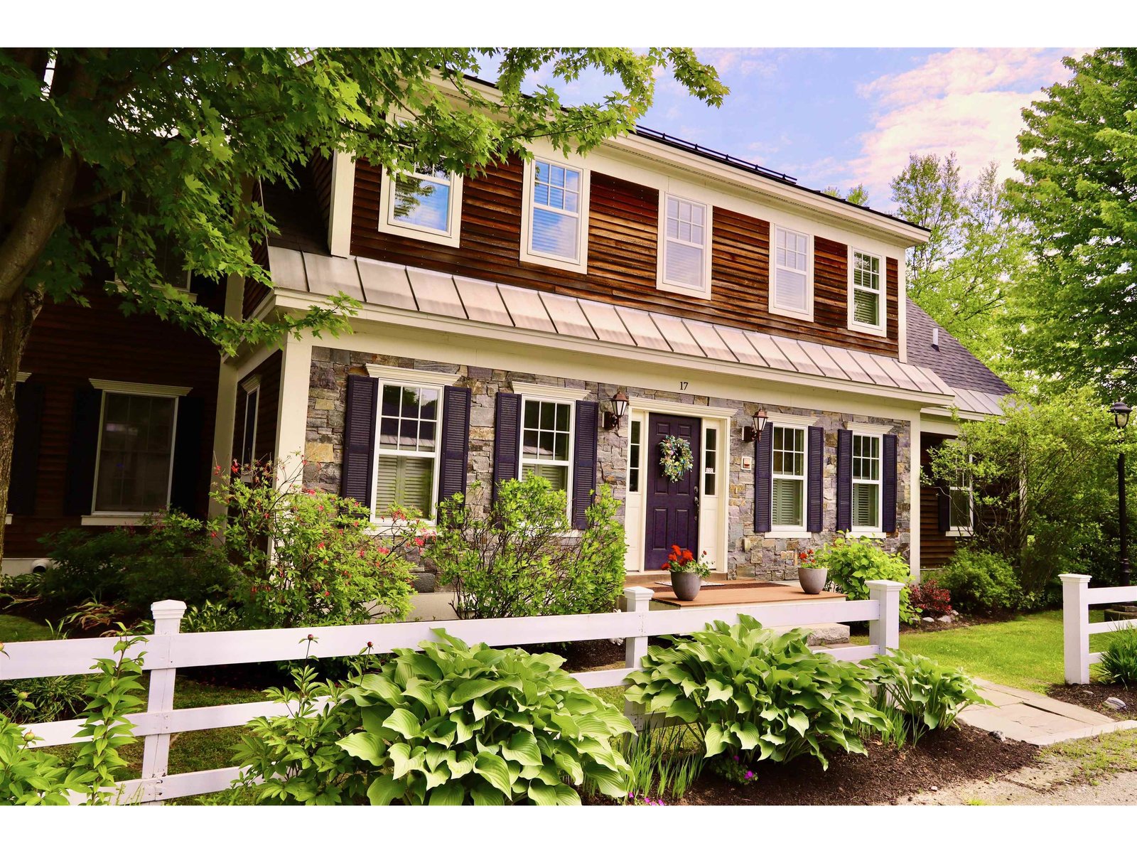 265 Landmark Lane, Stowe