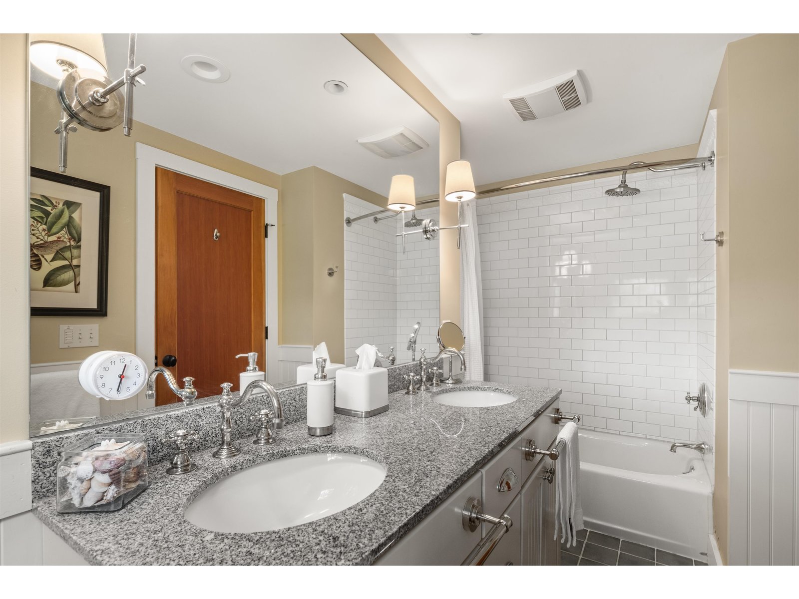 Second Floor Ensuite Bath